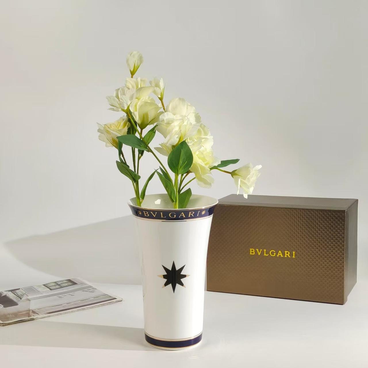 BVLGARI White Vase with star